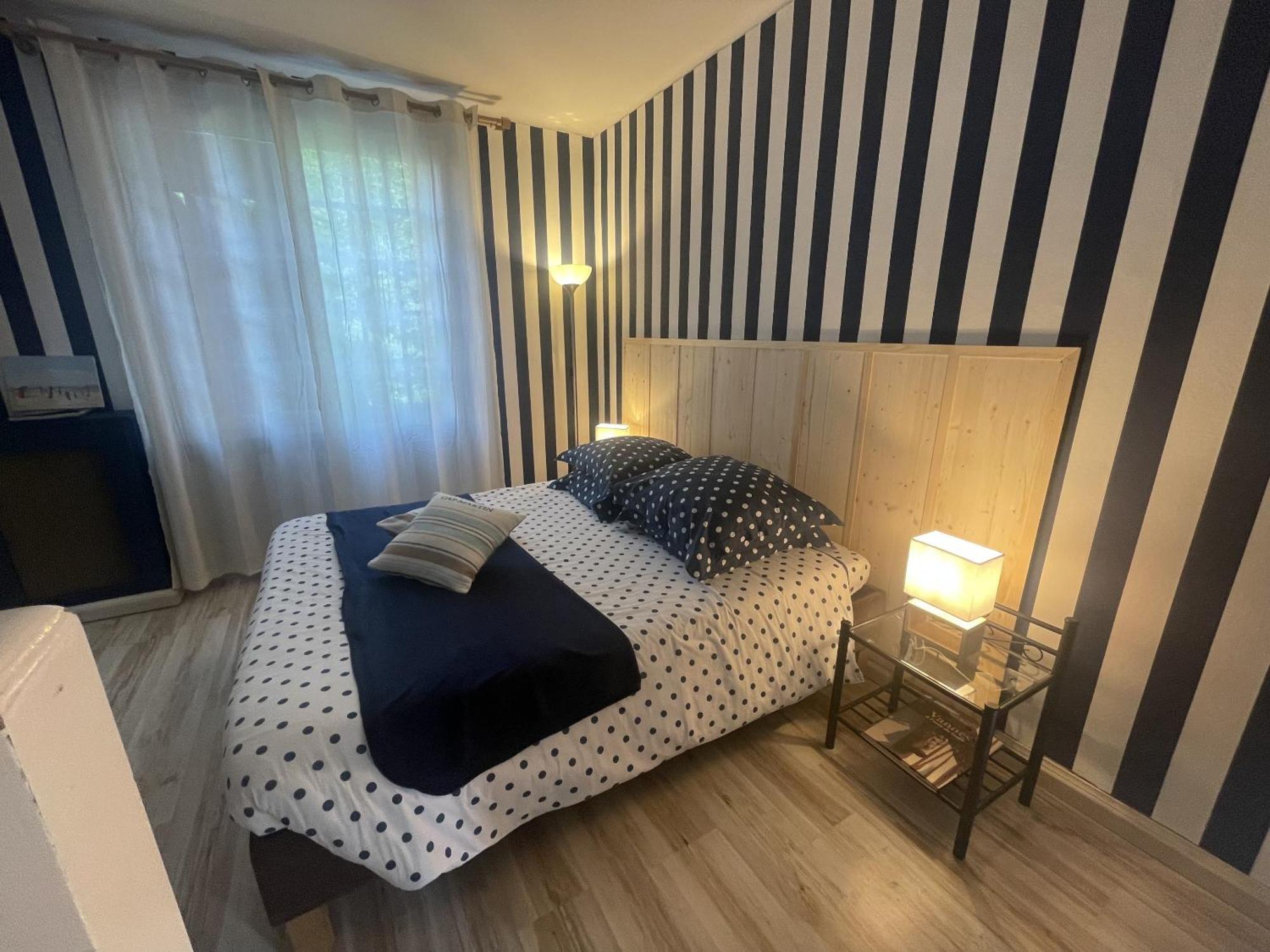 La Colliniere Hotel Sainte-Gemme-Moronval Room photo